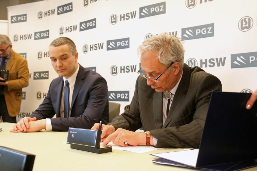 Umowę o współpracy podpisali: Błażej Wojnicz, prezes...