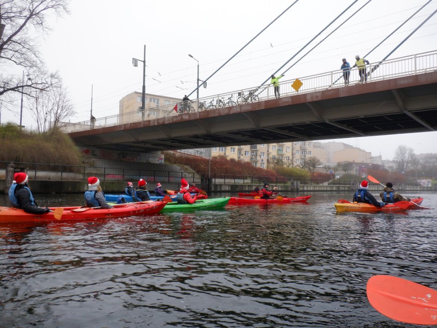 Spotkanie opłatkowe kajakarzy i... rowerzystów na Brdzie [zdjęcia]