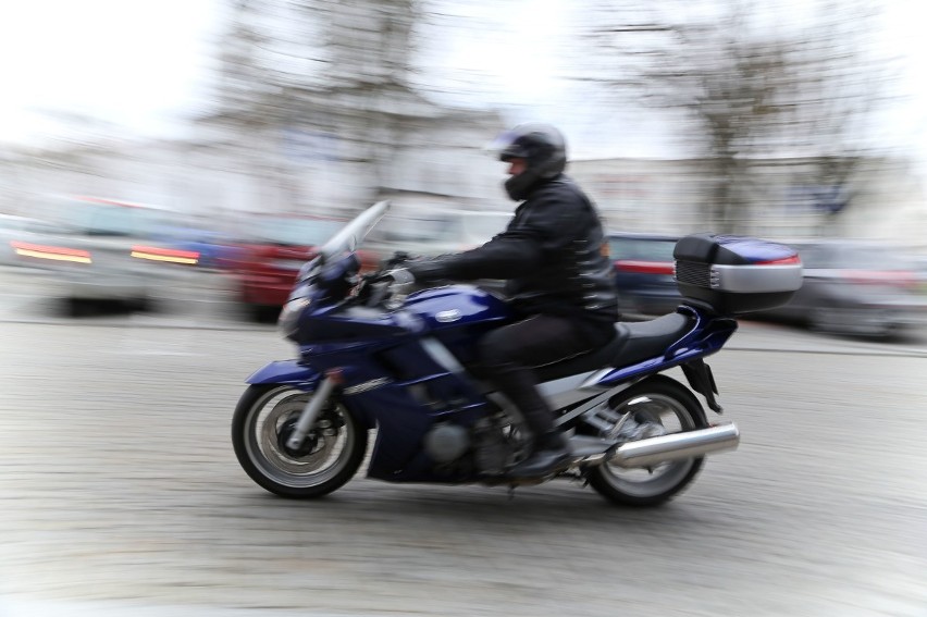 Sezon motocyklowy zbiera żniwa. Na drogach w Łódzkiem zginęło już 12 motocyklistów! Tak źle nie było od lat!