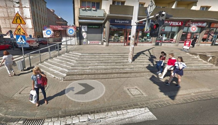 W Google Street View nic się nie ukryje. Wrocławianie przyłapani w różnych sytuacjach! [ZDJĘCIA]