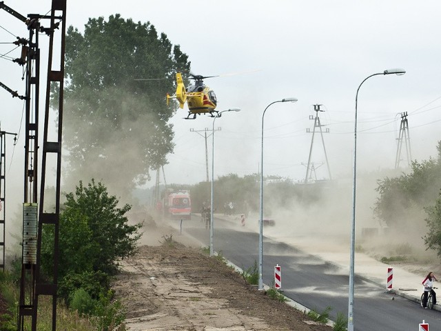 Rannego mężczyznę zabrał do szpitala w Gdańsku śmigłowiec.