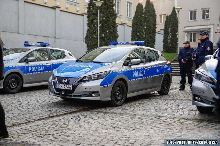 Nowymi elektrycznymi radiowozami w świętokrzyskiej policji...