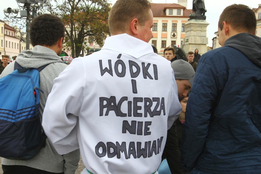 Studenci przejęli klucze do miasta, rozpoczęły się...