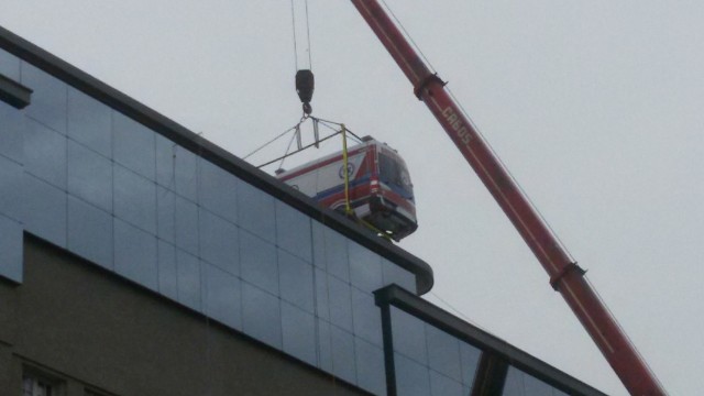 Dzisiaj rozpoczął się etap wyposażania nowo powstającego Centrum Symulacji Medycznej Śląskiego Uniwersytetu Medycznego, mieszczącego się w budynku przy placu Dworcowym 3 w Zabrzu