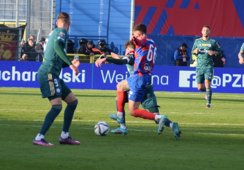 1/2 finału Pucharu Polski: Raków Częstochowa - Legia...