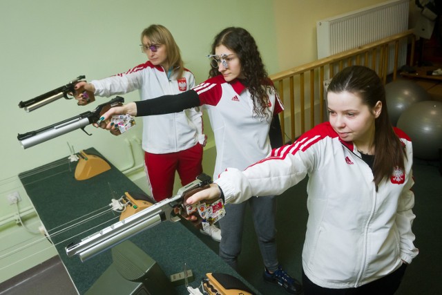 Klaudia Breś (pierwsza z prawej) w tym roku zadebiutowała na igrzyskach olimpiskich