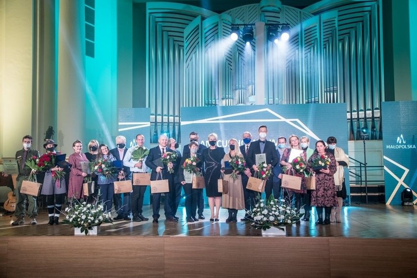 Rozdanie nagród wojewódzkich Amicus Hominum i Kryształy Soli...