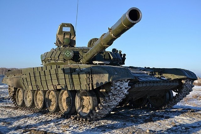 Białoruś rozmieściła w pobliżu granicy z Litwą czołgi T-72B i inny sprzęt wojskowy.