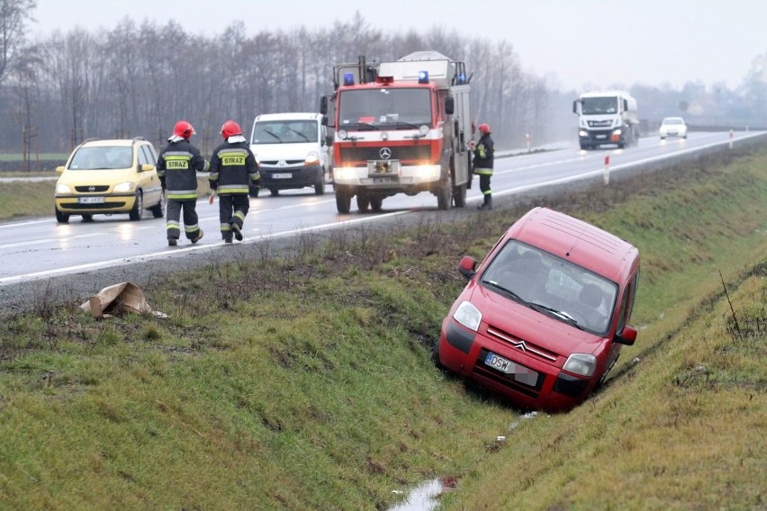 O godz. 11.51 na wschodniej obwodnicy Wrocławia na wysokości...