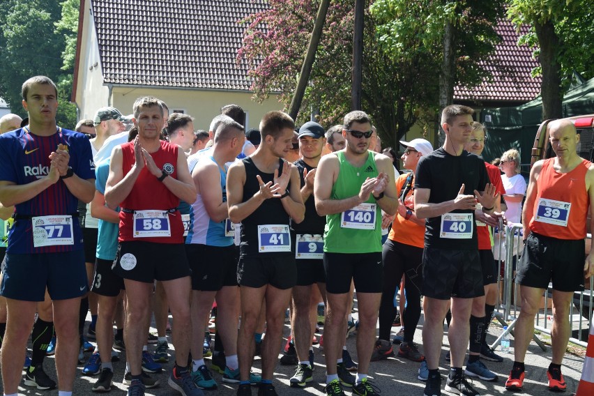 Zwycięzcą sobotniego, 18 maja, biegu na dystansie 10 km z...