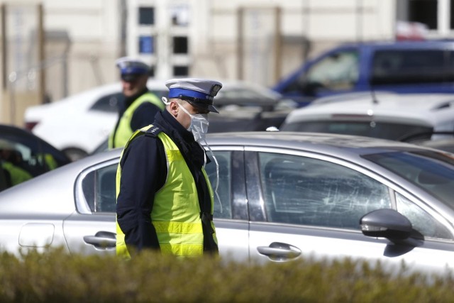 Policja wyjaśnia przypadki łamania ciszy wyborczej w regionie