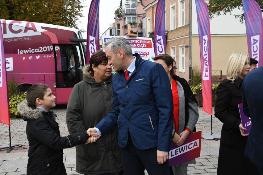 Robert Biedroń odwiedził Kielce i pochwalił świętokrzyskich kandydatów z Lewicy [WIDEO, ZDJĘCIA]