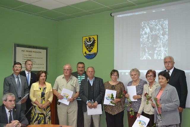 Z okazji 33. rocznicy podpisania porozumień sierpniowych, prezydent Nowej Soli, Wadim Tyszkiewicz, wręczył bohaterom tamtych lat, i ich rodzinom, dyplomy wolności.