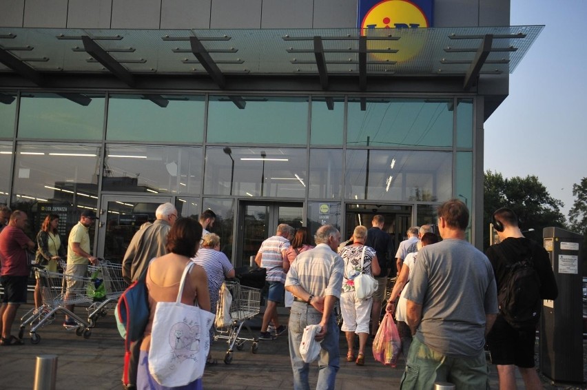 Lidl rozdaje piwa za darmo...