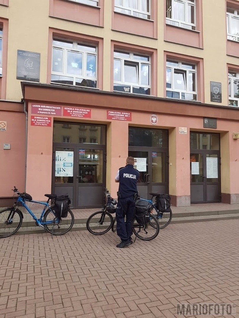 Policja w Szkole Podstawowej nr 1 w Opolu. Pobiło się dwóch uczniów