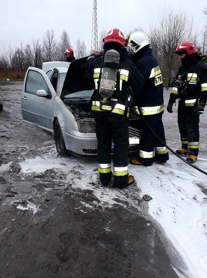 Na miejsce pojechali strażacy z OSP Dobrzyniewo Duże oraz...