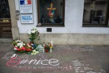 Kraków solidarny z Niceą: kwiaty, znicze i łzy [ZDJĘCIA]