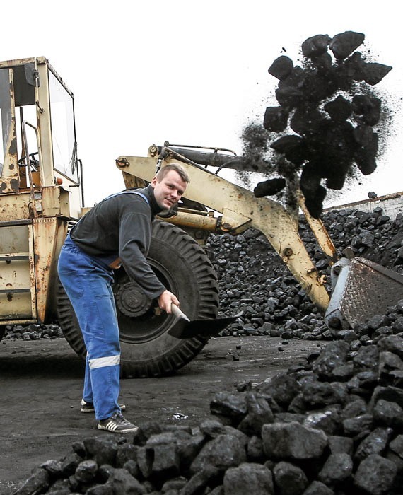 Polski węgiel kupujemy, żeby wspierać naszych górników. Część z mieszkańców chce w ten sposób odegrać się na Rosji za embarga