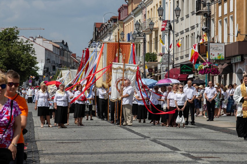 Tradycyjna procesja na Boże Ciało jednak przejdzie przez...