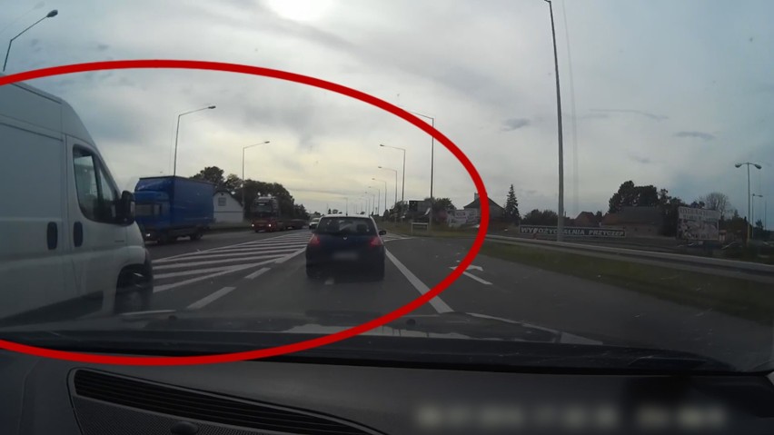 Opolski pirat: Kierowca forda wyprzedzał jak szalony - pędził na czołówkę z tirem i osobówką