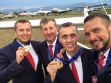Siedmiu członków Aeroklubu Krakowskiego, w tym kwartet Wieczorków, w kadrze narodowej 2022 w sportach lotniczych [ZDJĘCIA]