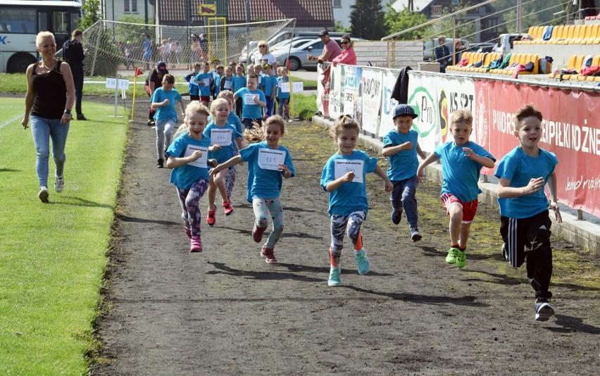 Sprintem do maratonu. Akcja miasteckich przedszkolaków