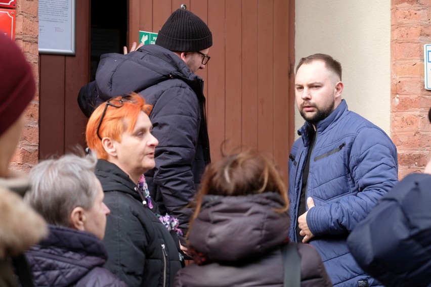 Ofiara księdza pedofila kontra kuria w Toruniu - po roku proces wraca na wokandę!