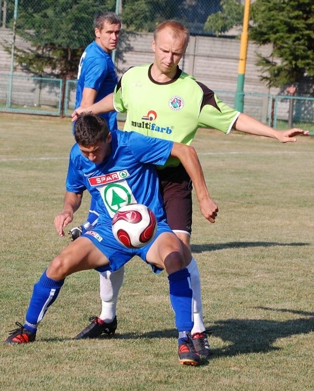 Składu działaczom w stu procentach nie udało się zatrzymać,...