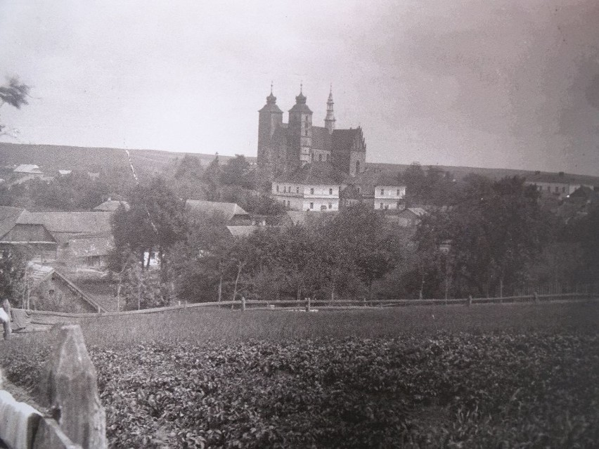 Zbiory IS PAN, panorama Opatowa, zdjęcie z 1914 roku, zbiory...