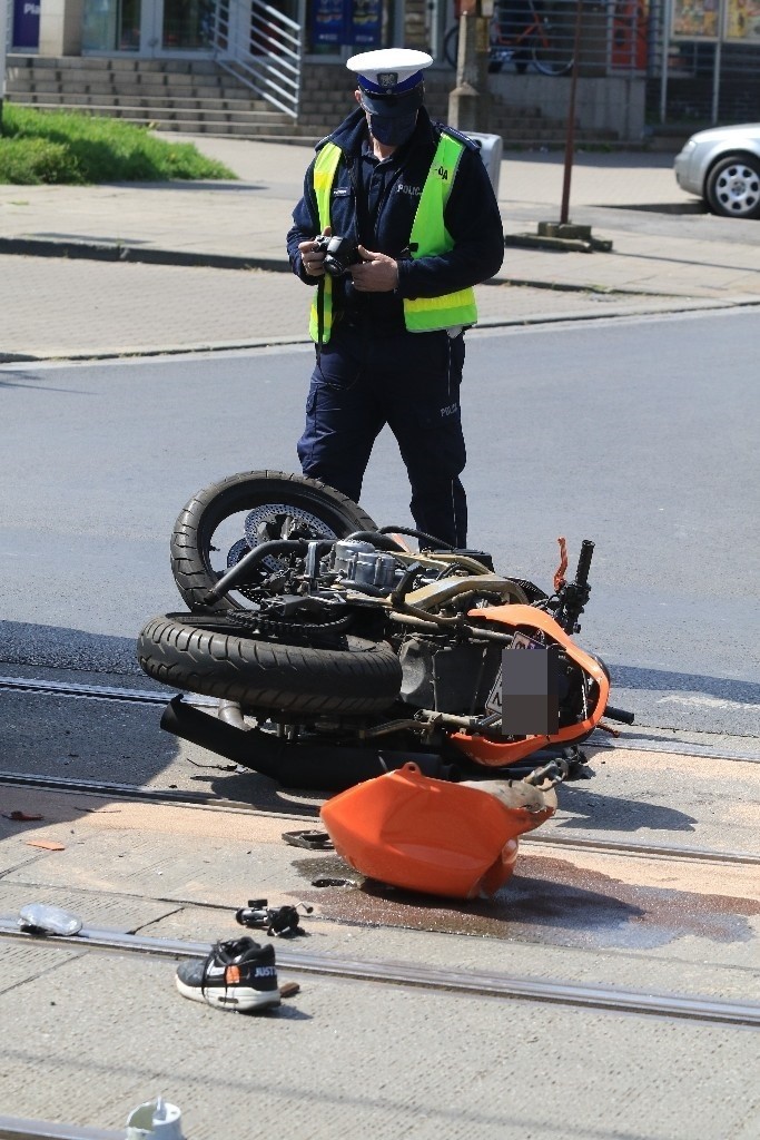 Wypadek na Hubskiej. Motocyklista trafił do szpitala 