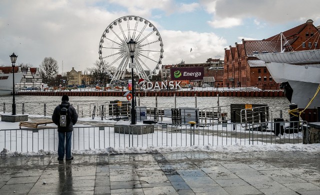 Sytuacja nad Motławą w Gdańsku stabilizuje się [3.01.2019]