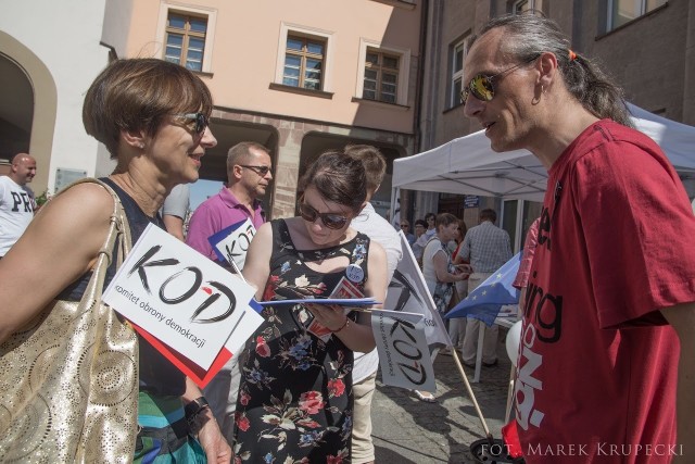 Toruń. Piknik z KODem. Podobną organizację planowano w Żninie.