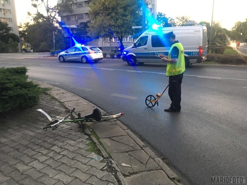 Potrącenie rowerzysty na rondzie w Opolu 