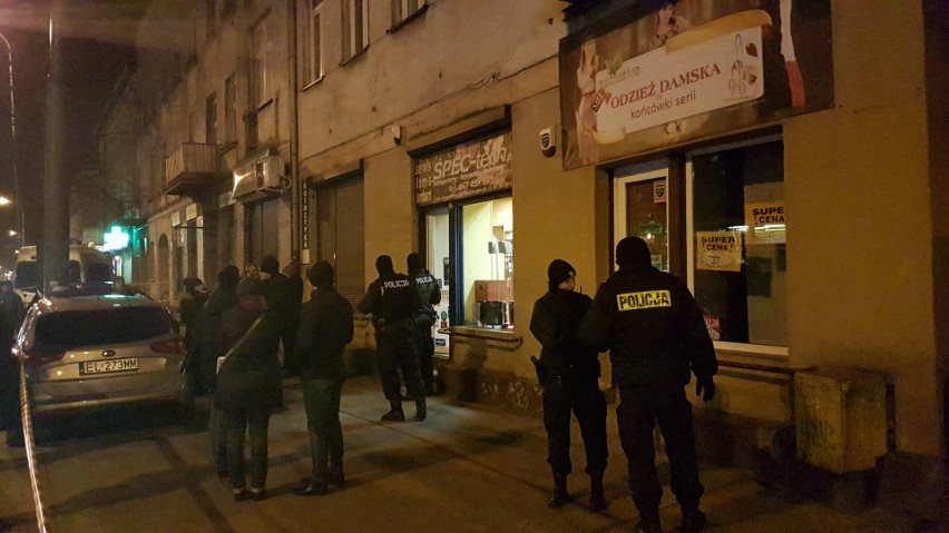 Ciało mężczyzny na zapleczu sklepu przy Rzgowskiej w Łodzi
