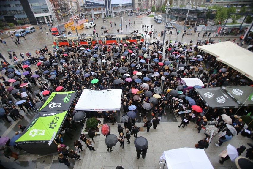 Czarny protest w Katowicach