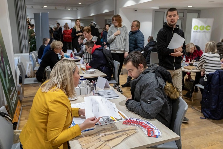 IV Mikołajkowe Targi Pracy dla Osób z Niepełnosprawnością,...