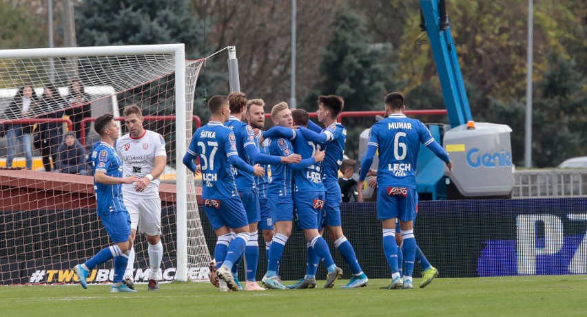 Lech Poznań rozgromił Resovię 4:0.