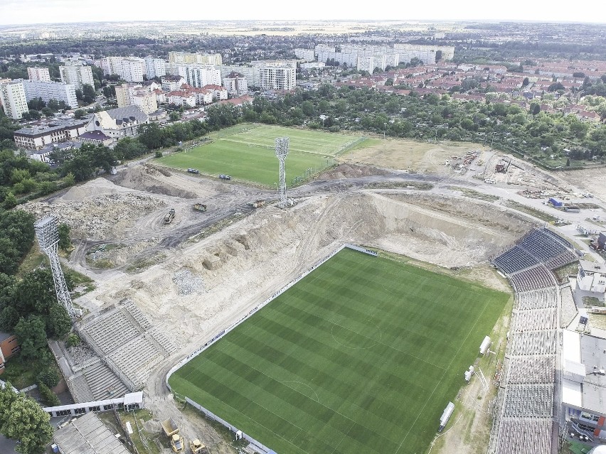 Ekipy budowlane lada moment rozpoczną rozbijanie sektora 15....