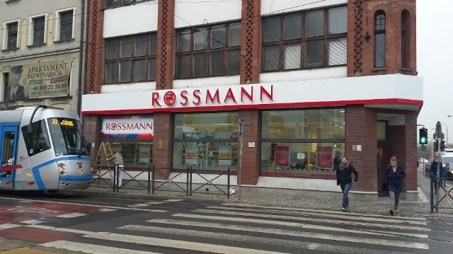 Rossmann – najnowsze promocje. -55% na makijaż wkrótce