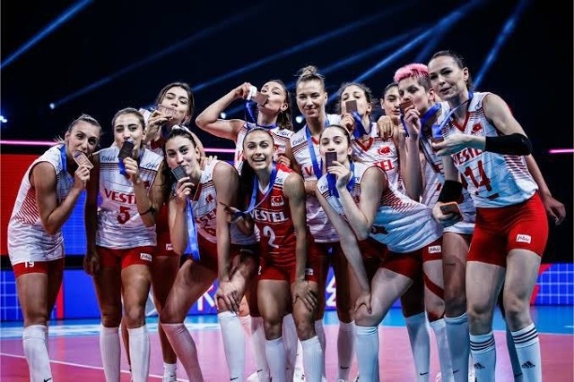 Reprezentacja Turcji w siatkówce kobiet zdobywcą Ligi Narodów.