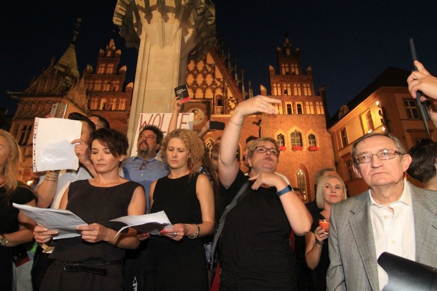 10 tysięcy osób protestowało we Wrocławiu w obronie sądów