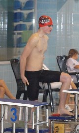 Pływacy biją rekordy podczas mistrzostw okręgu w Ostrowcu Św.