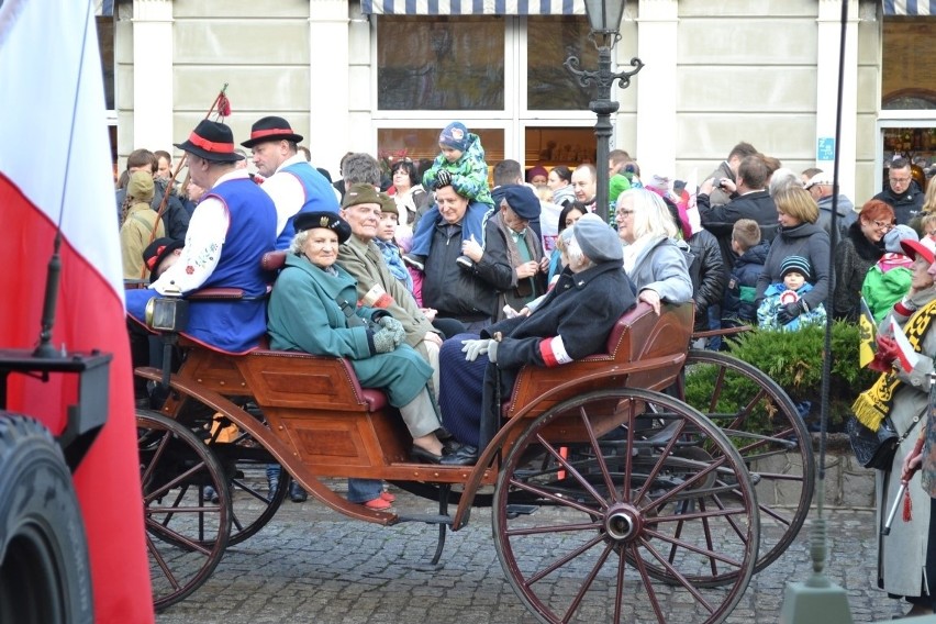 Parada Niepodległości w Gdańsku. Ulicami miasta przeszły tłumy [ZDJĘCIA, WIDEO]