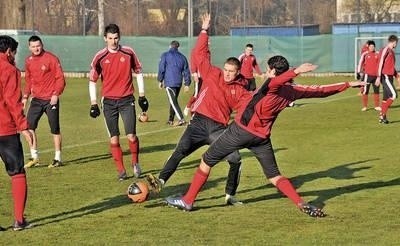 Trening wiślaków, od prawej: Nourdin Boukhari, Erik Cikos, Gordan Bunoza, Andraż Kirm, Andres Rios Fot. Michał Klag