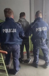 Brutalny napad na sklep w Wadowicach. Ciosami w głowę powalił seniora - sprzedawcę. Sprawca aresztowany