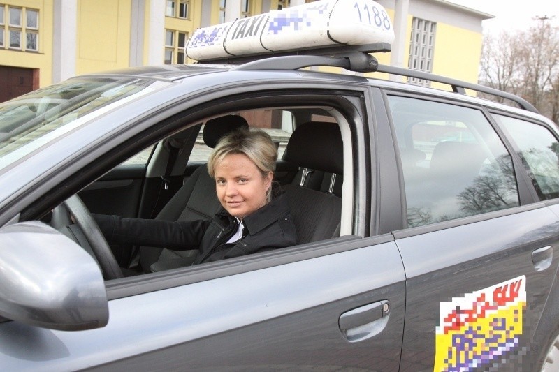 Monika Czernik w swojej taksówce – audi A4 czuje się jak w...