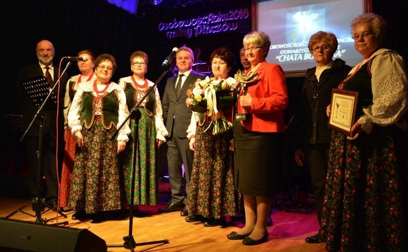 Stowarzyszenie Chata Bogucka zdobyło tytuł "Osobowość Roku 2016 Gminy Pińczów" (WIDEO)