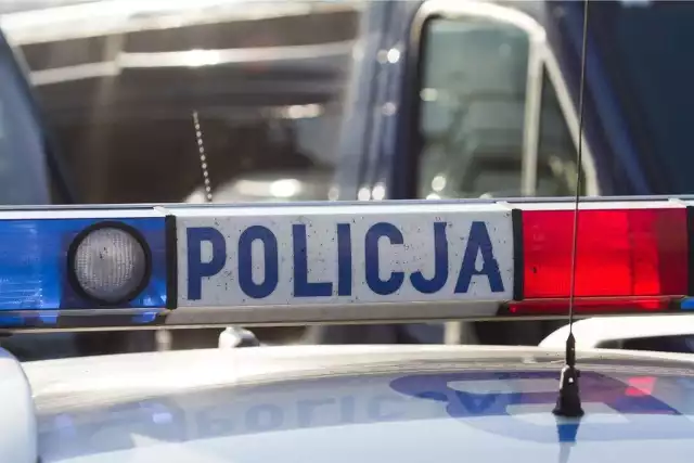 Włocławska policja bada okoliczności śmierci 53-letniego kierowcy ciężarówki