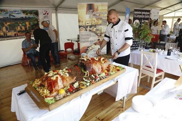 „Świętomięs Polski” przyciągnął na Stary Rynek tysiące mieszkańców