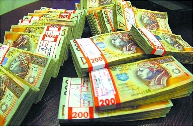 Przestępcy "wyprali" w sumie ok. 23 milionów złotych.
